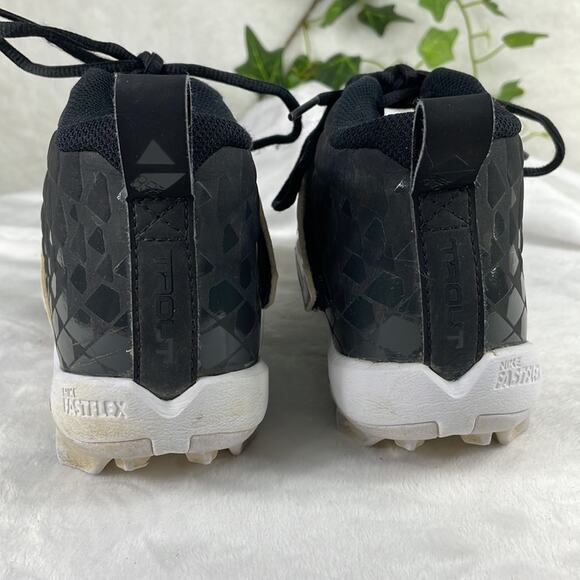 Nike Force Air Trout 6 Pro AT3441-002 Baseball Shoes 4.5 Unisex EUC Black White - Picture 5 of 11